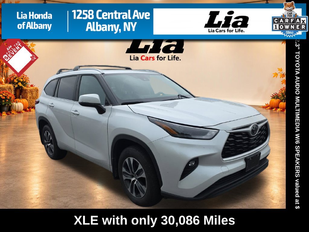Used 2023 Toyota Highlander XLE