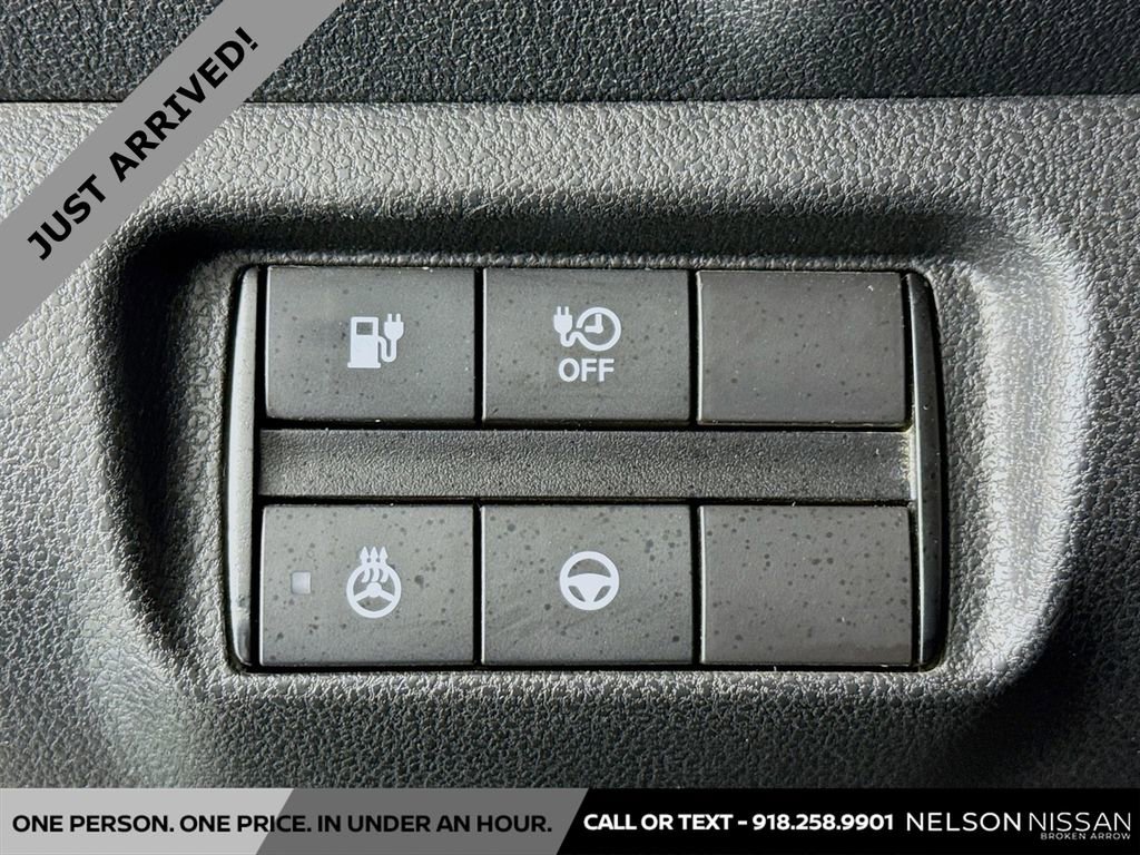 Used 2018 Nissan Leaf SL w/ SL Technology Package image 10