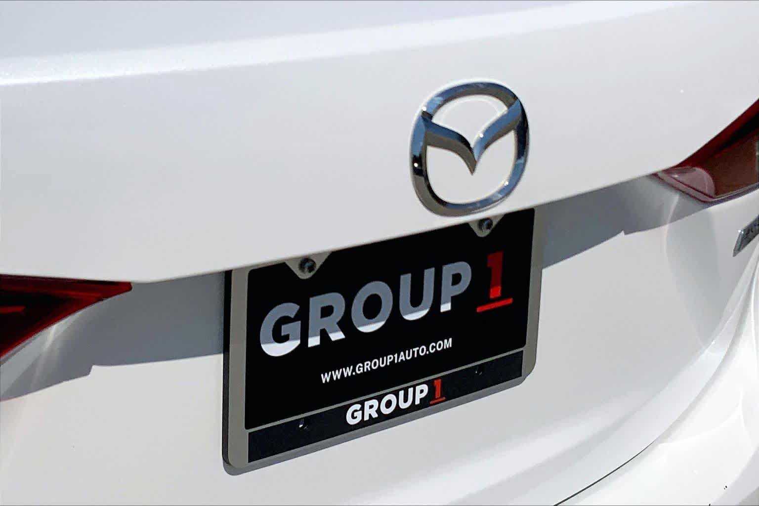 Used 2018 MAZDA MAZDA3 Sport FWD image 30