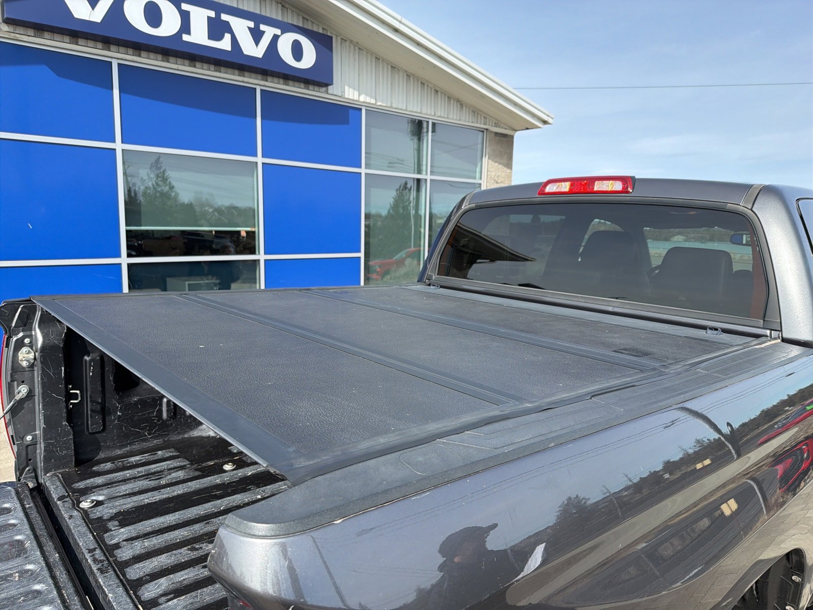 Used 2014 Toyota Tundra Platinum image 9