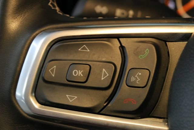 Used 2021 Jeep Wrangler Unlimited Sahara AWD/4WD image 19