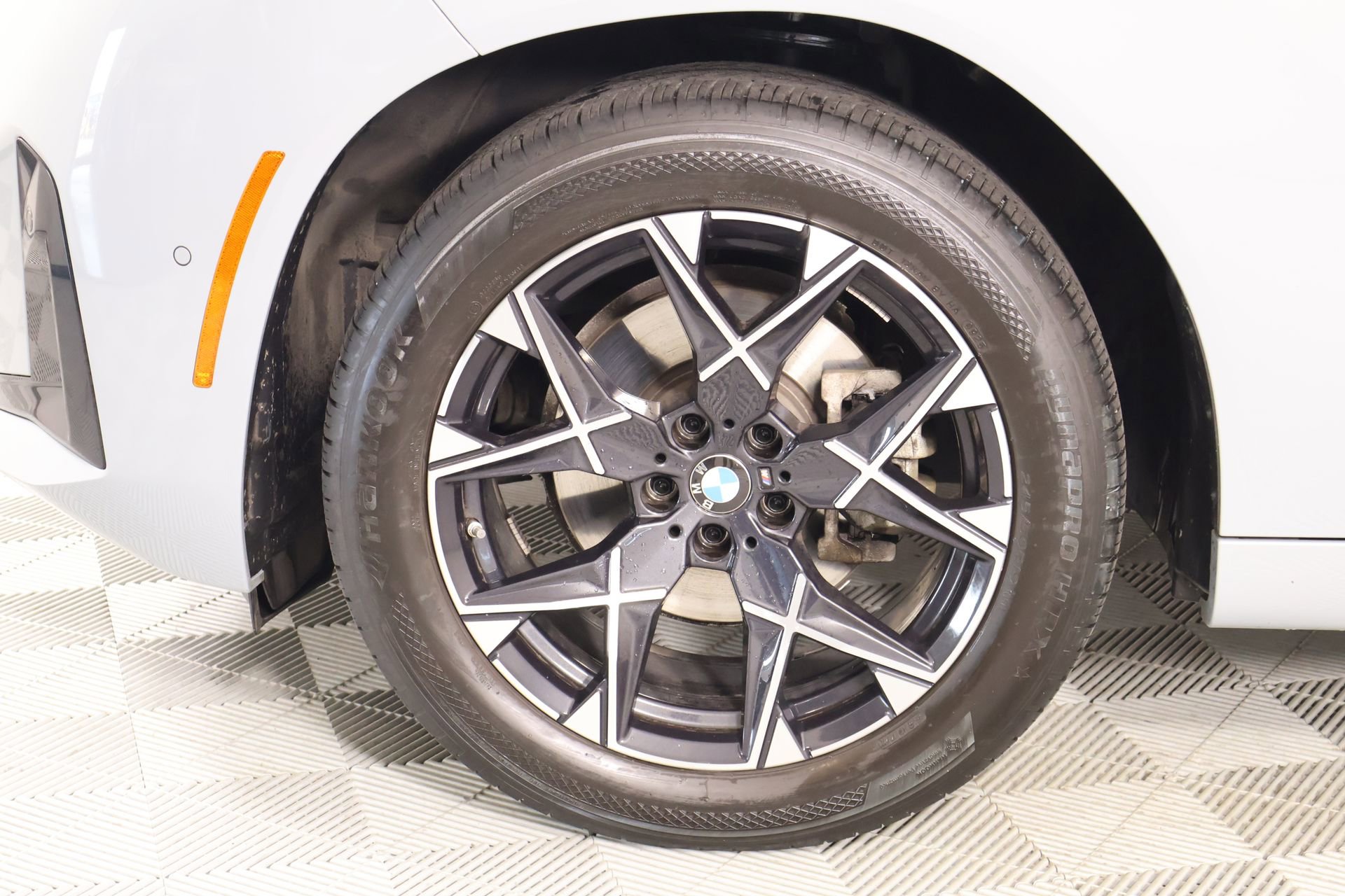 Used 2025 BMW X3 xDrive30i w/ Premium Package image 18