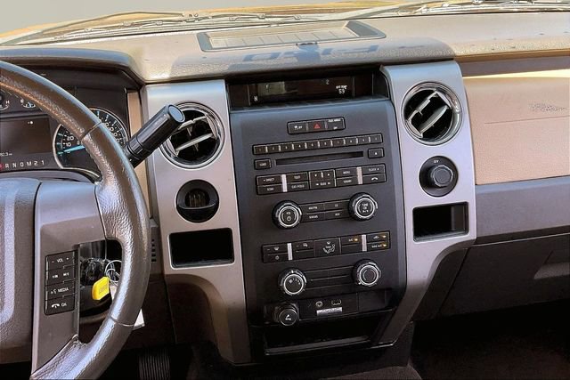 Used 2012 Ford F150 XLT w/ XLT Chrome Pkg image 9