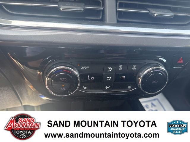 Used 2024 Chevrolet Trax ACTIV FWD image 23