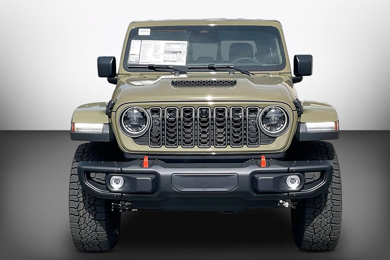 New 2026 Jeep Gladiator Mojave AWD/4WD image 3