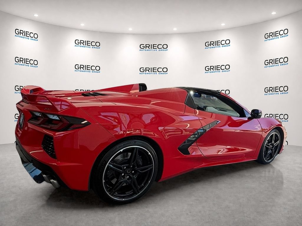 Used 2021 Chevrolet Corvette Stingray Premium Conv w/ Z51 Performance Package RWD image 7
