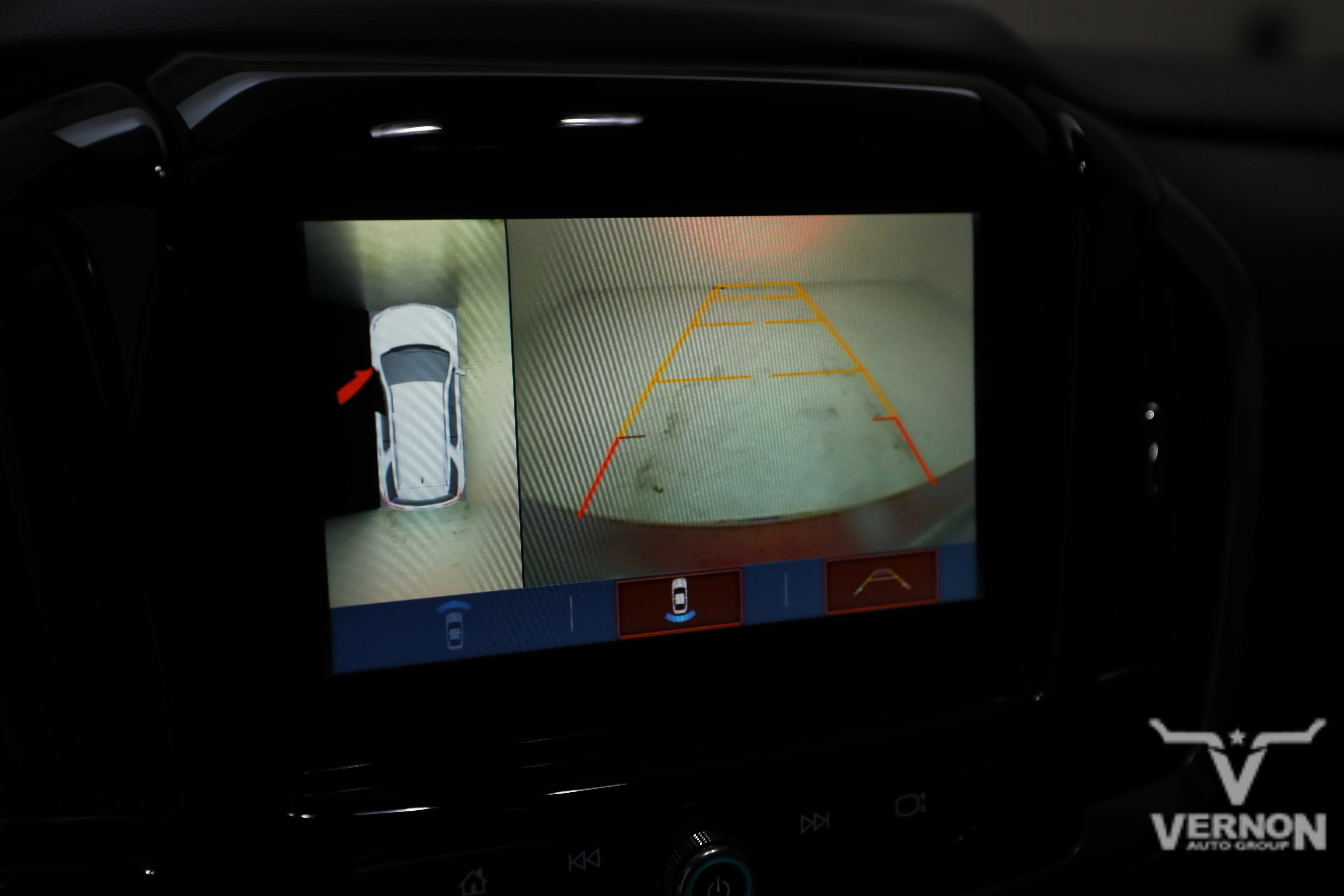 Used 2019 Chevrolet Traverse RS image 30