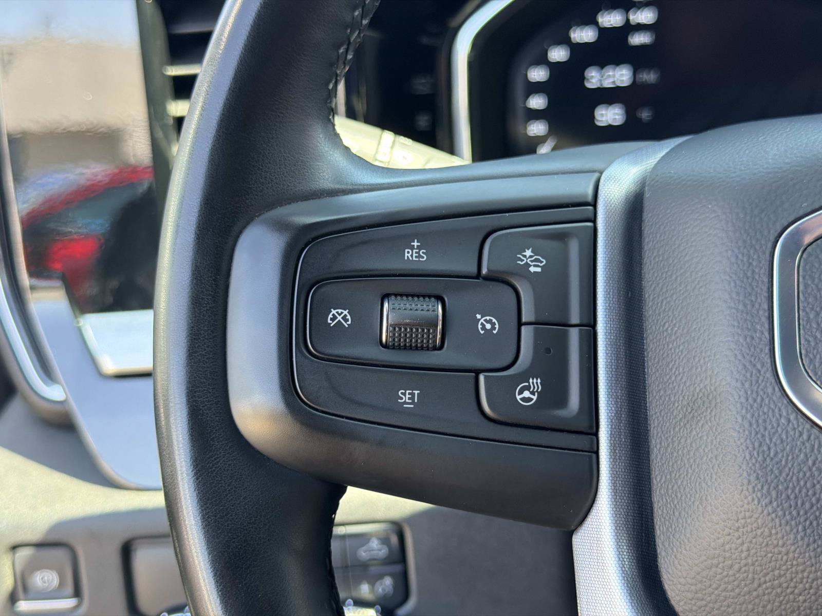 Used 2024 GMC Sierra 1500 SLT RWD image 21