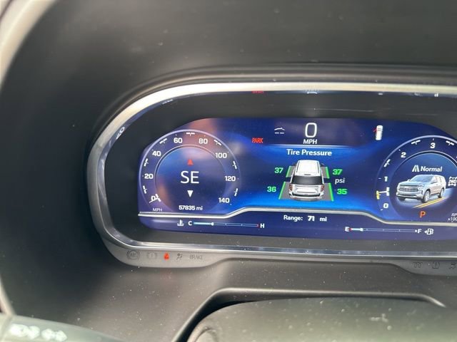 Used 2023 Chevrolet Tahoe Premier w/ Premium Package image 17