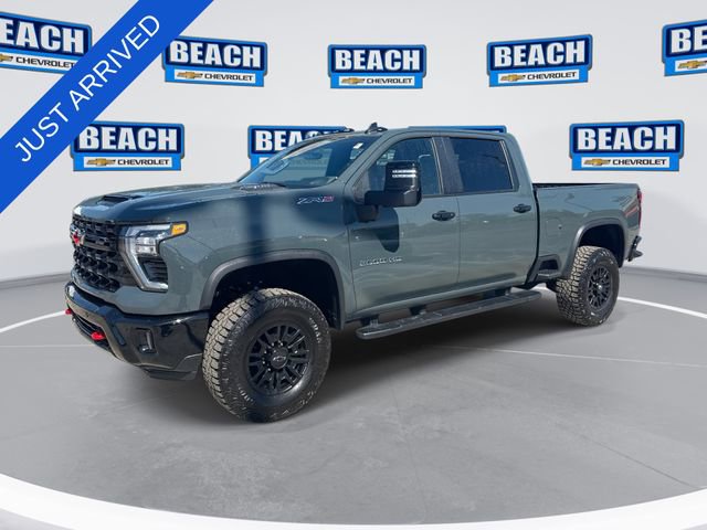 Used 2026 Chevrolet Silverado 2500 ZR2 AWD/4WD image 1
