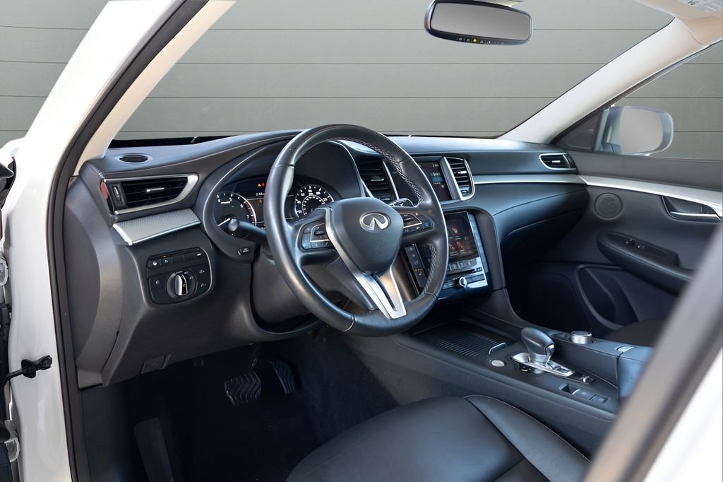 Used 2021 INFINITI QX50 Luxe AWD/4WD image 40