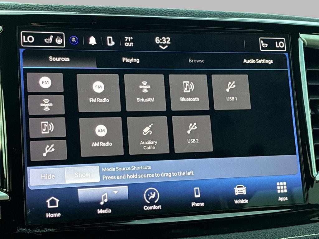 Used 2022 Chrysler Pacifica Touring-L FWD image 35