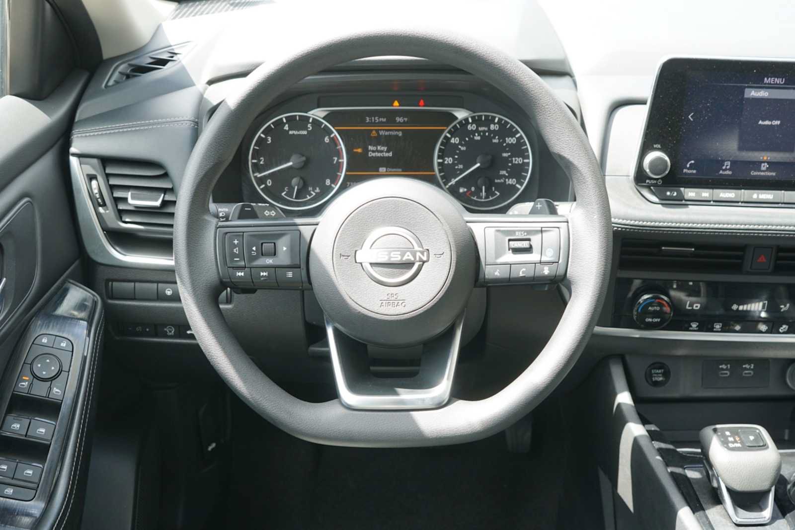 Used 2024 Nissan Rogue SV AWD/4WD image 21