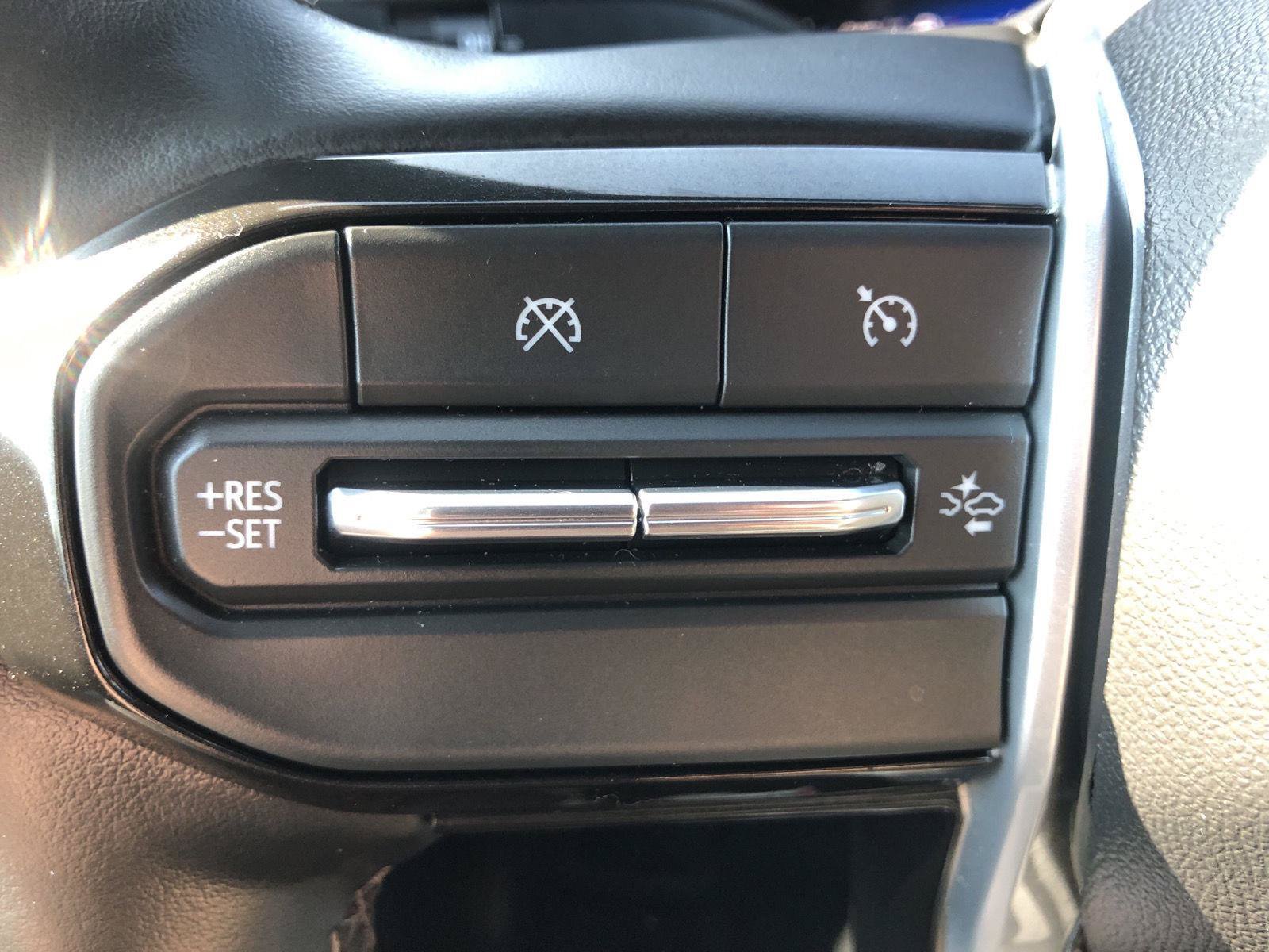 Used 2026 Chevrolet Colorado LT w/ LT Convenience Package AWD/4WD image 19