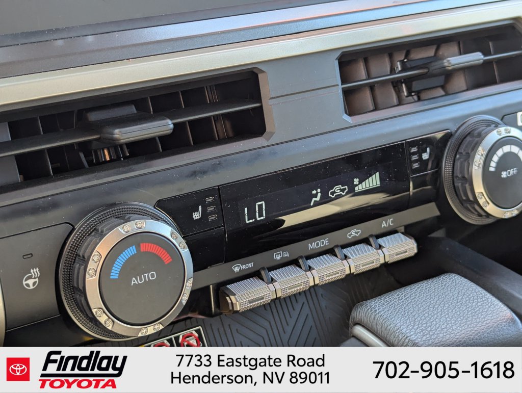 Certified 2025 Toyota Tacoma SR5 AWD/4WD image 27