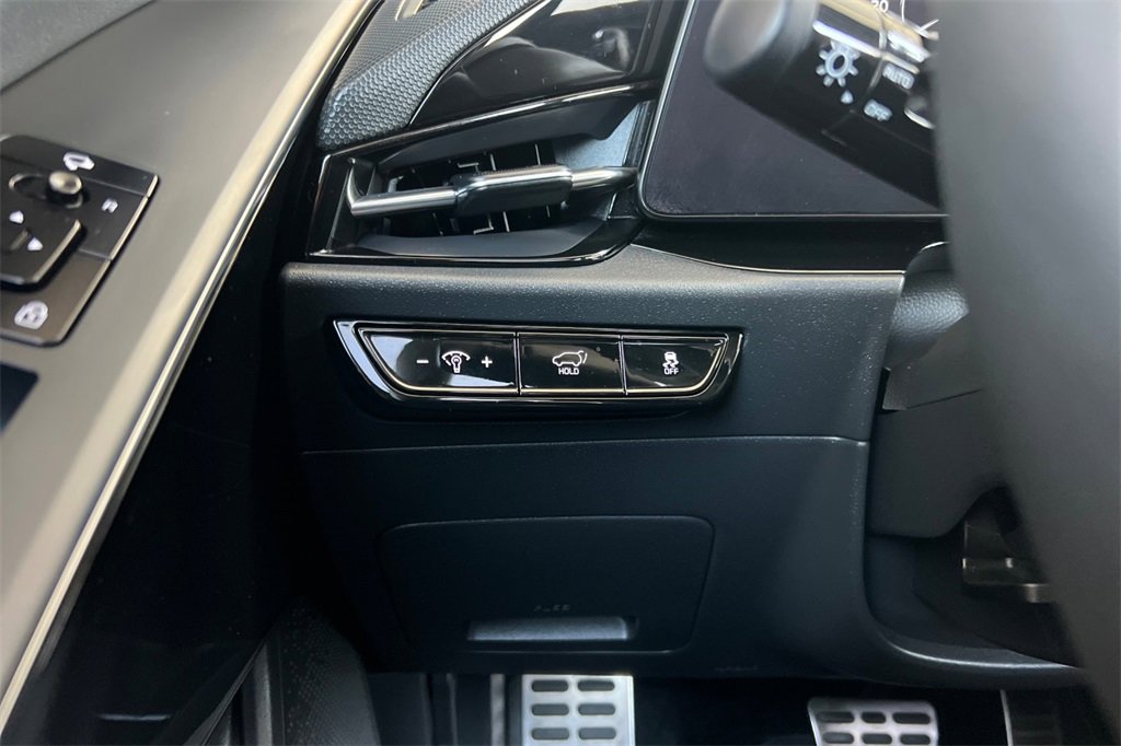 Used 2023 Kia Niro Wave image 30