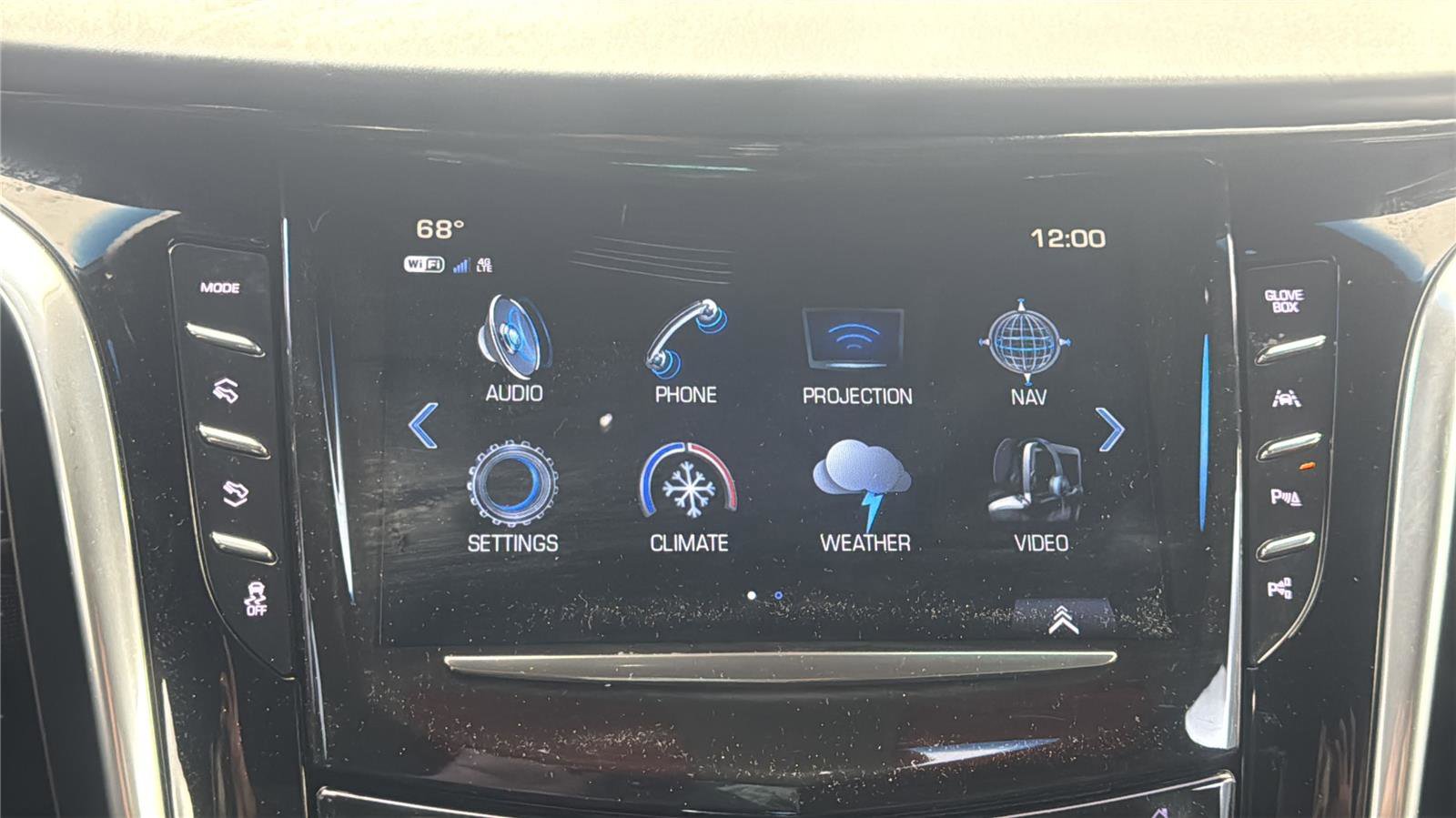 Used 2020 Cadillac Escalade Platinum w/ Escalade Sport Edition AWD/4WD image 20