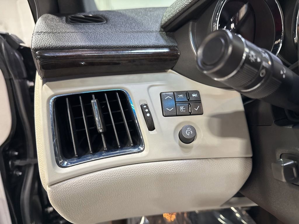 Used 2011 Cadillac CTS V image 18