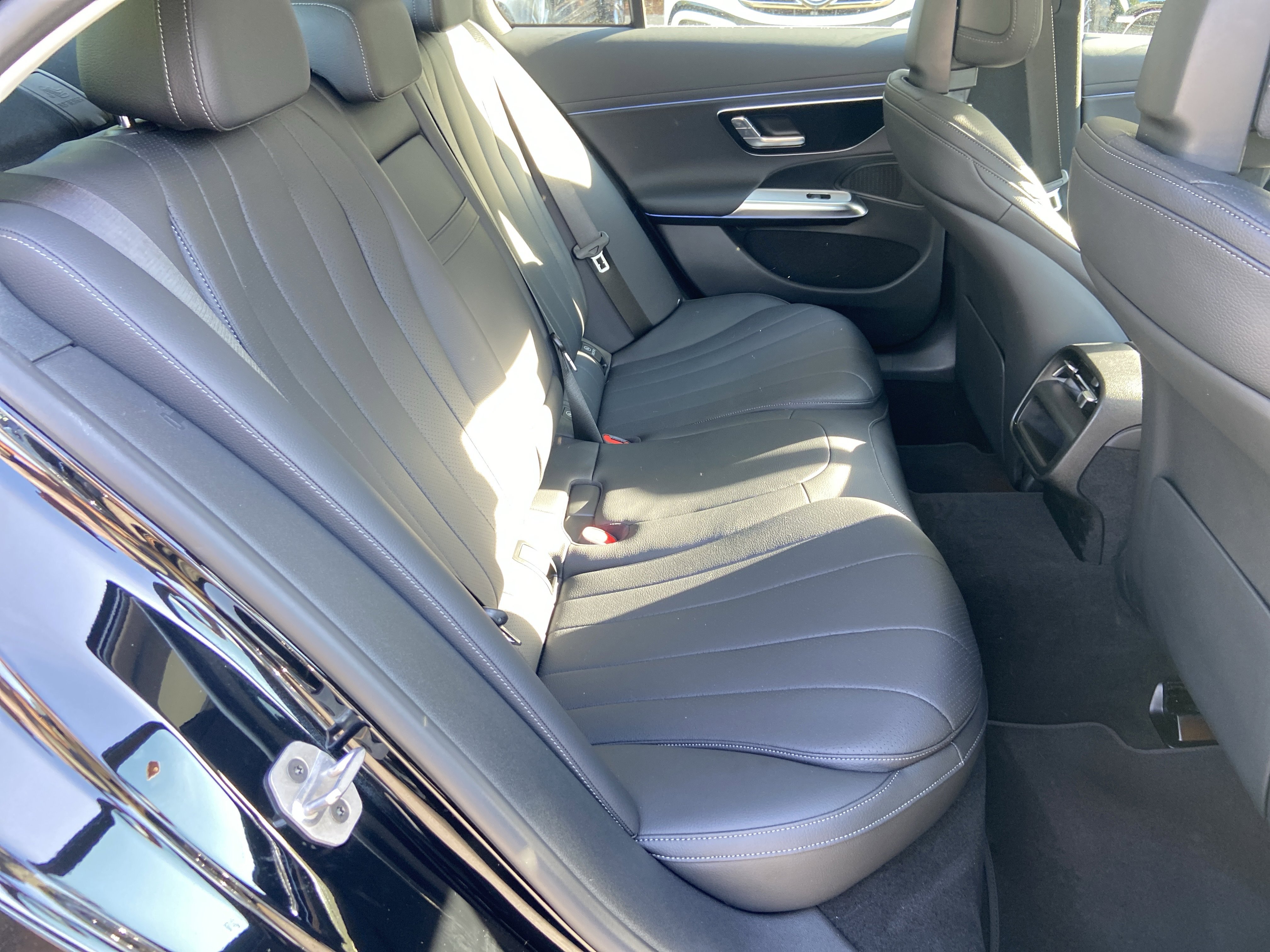 Certified 2025 Mercedes-Benz E 350 4MATIC Sedan image 45