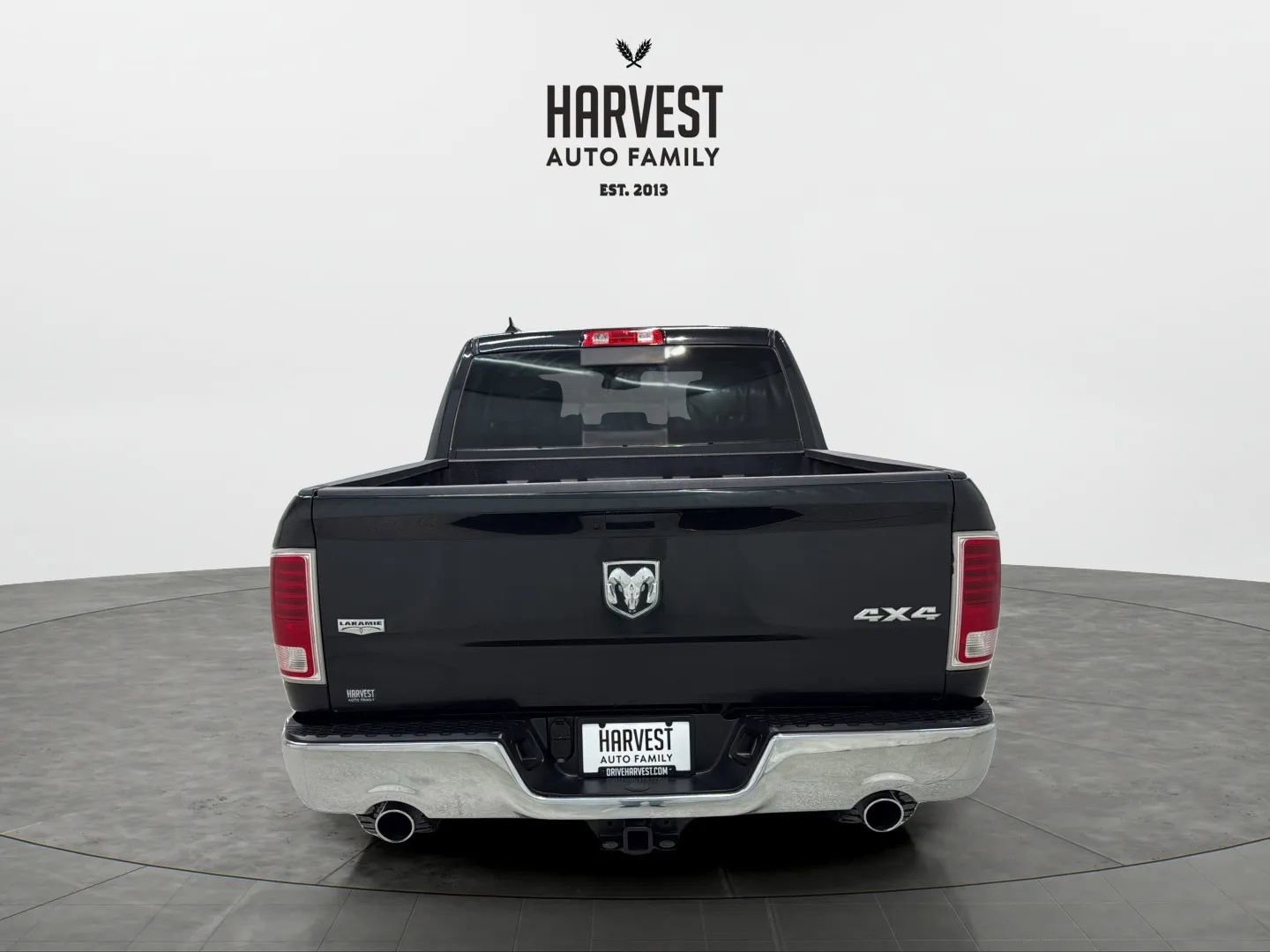 Used 2018 RAM 1500 Laramie w/ Convenience Group AWD/4WD image 5