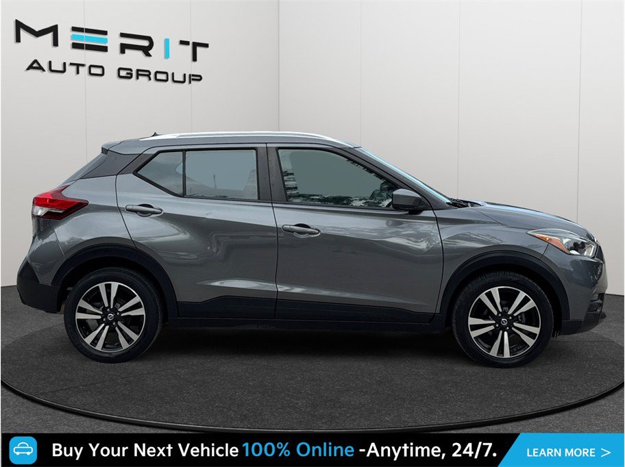 Used 2019 Nissan Kicks SV FWD image 10