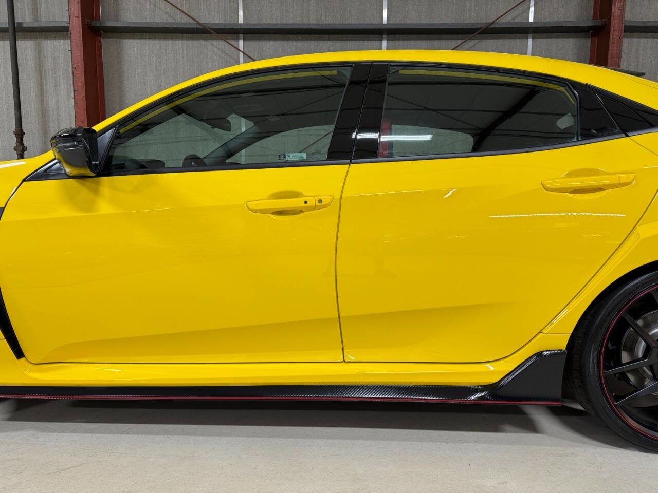 Used 2021 Honda Civic Type R Limited image 26