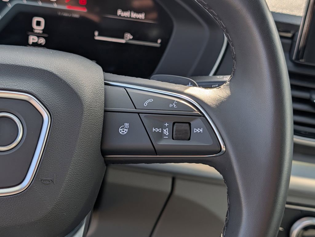 Used 2025 Audi Q5 2.0T Premium image 37