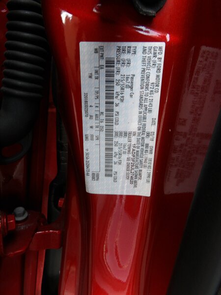 Used 2018 Ford Focus SE FWD image 25