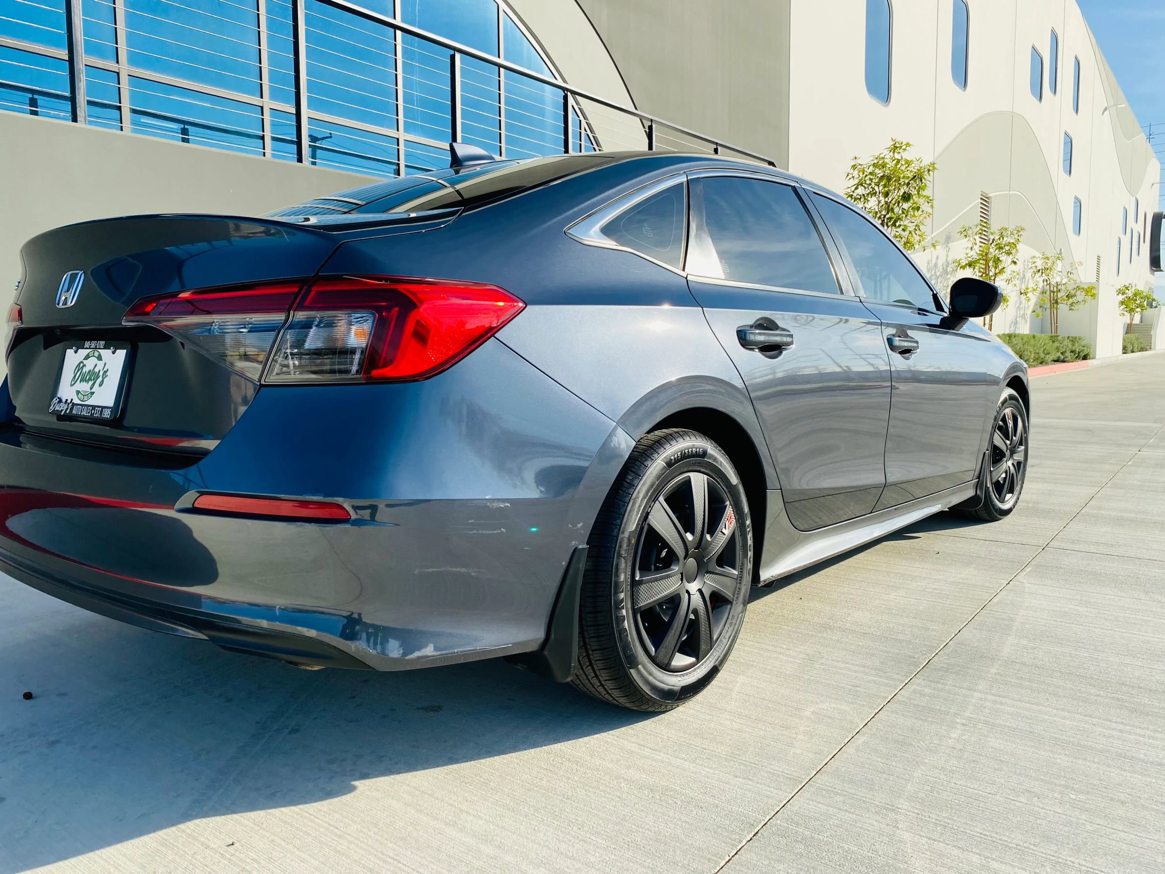 Used 2022 Honda Civic LX image 6