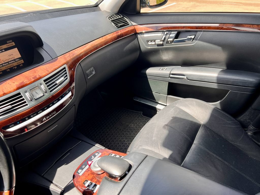 Used 2008 Mercedes-Benz S 550 4MATIC image 21