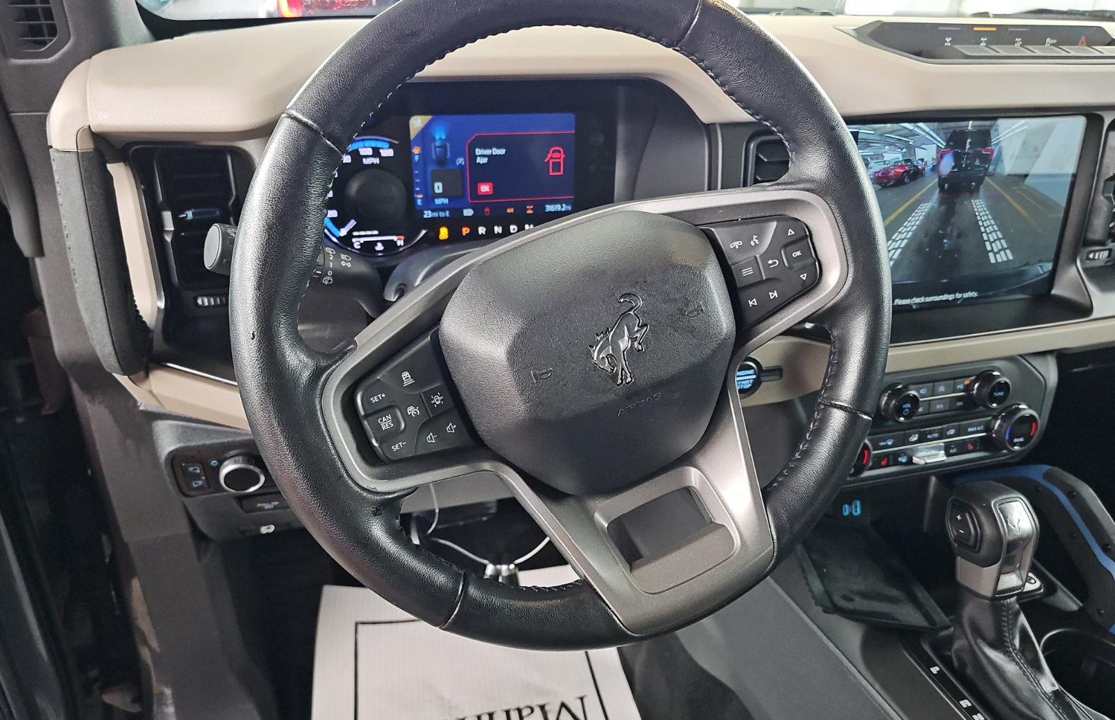 Used 2023 Ford Bronco Wildtrak AWD/4WD image 10