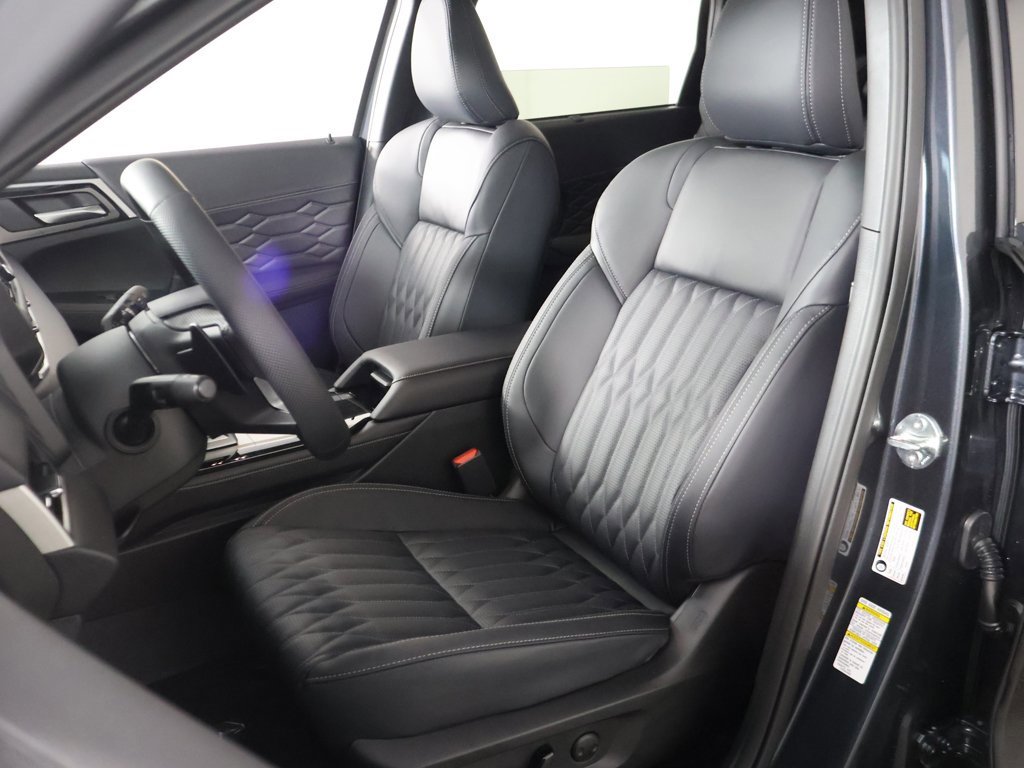 New 2026 Mitsubishi Outlander SEL image 35