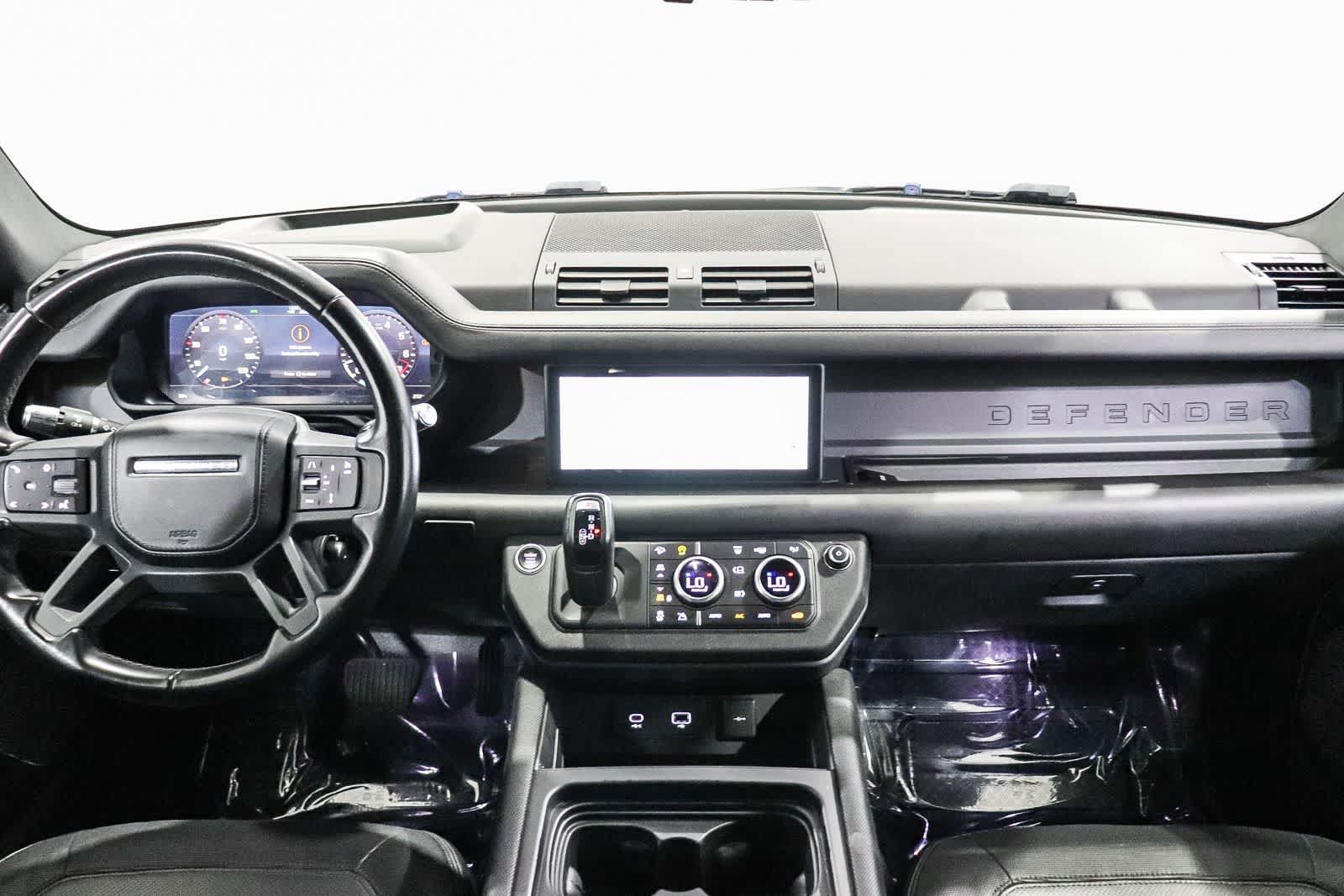 Used 2021 Land Rover Defender 110 X-Dynamic HSE AWD/4WD image 13