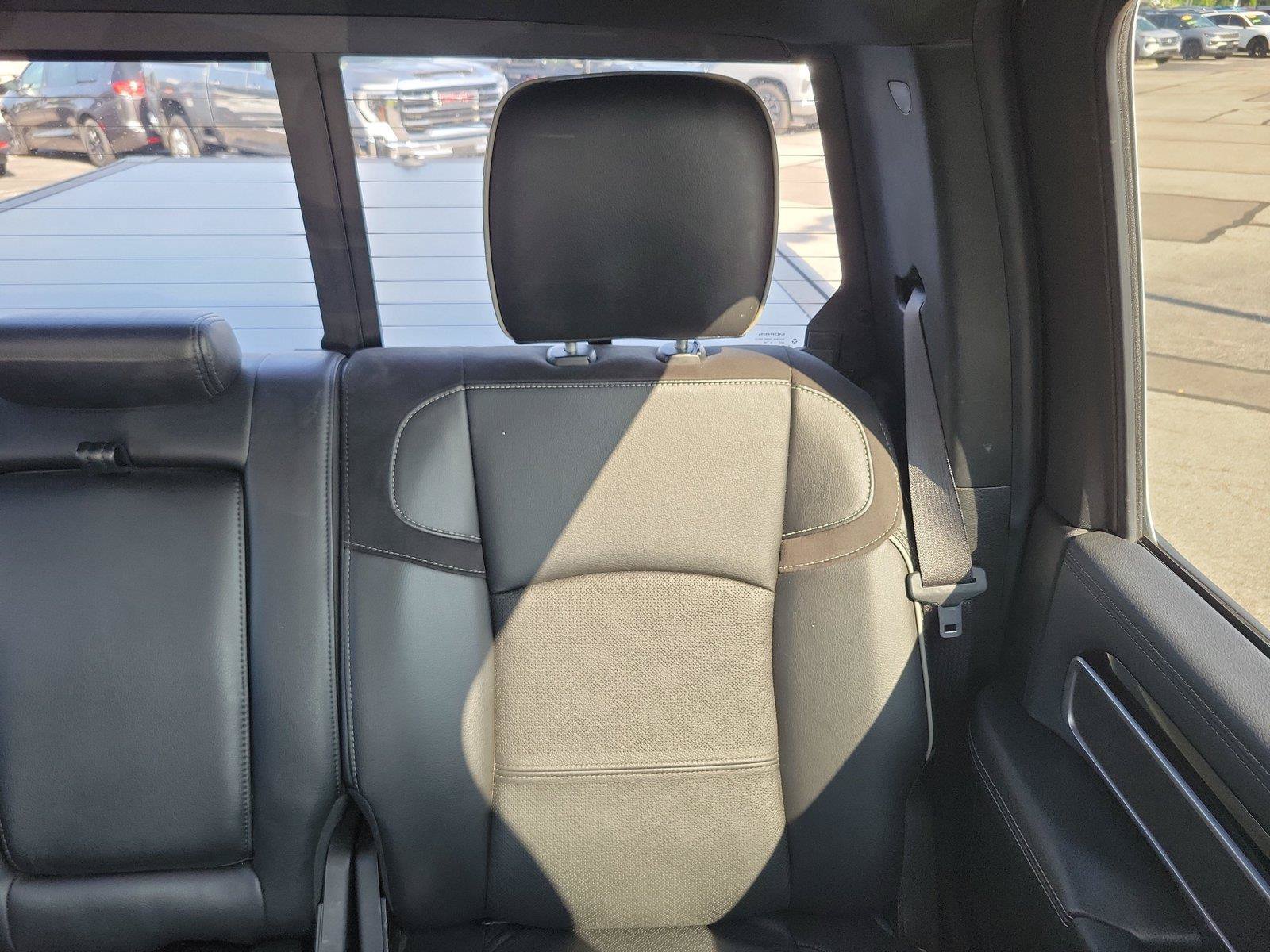 Used 2020 RAM 2500 Laramie AWD/4WD image 14