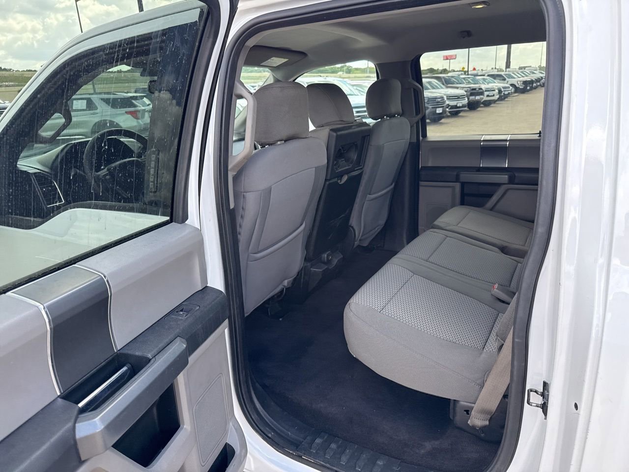 Used 2016 Ford F150 XLT w/ Equipment Group 301A Mid image 7