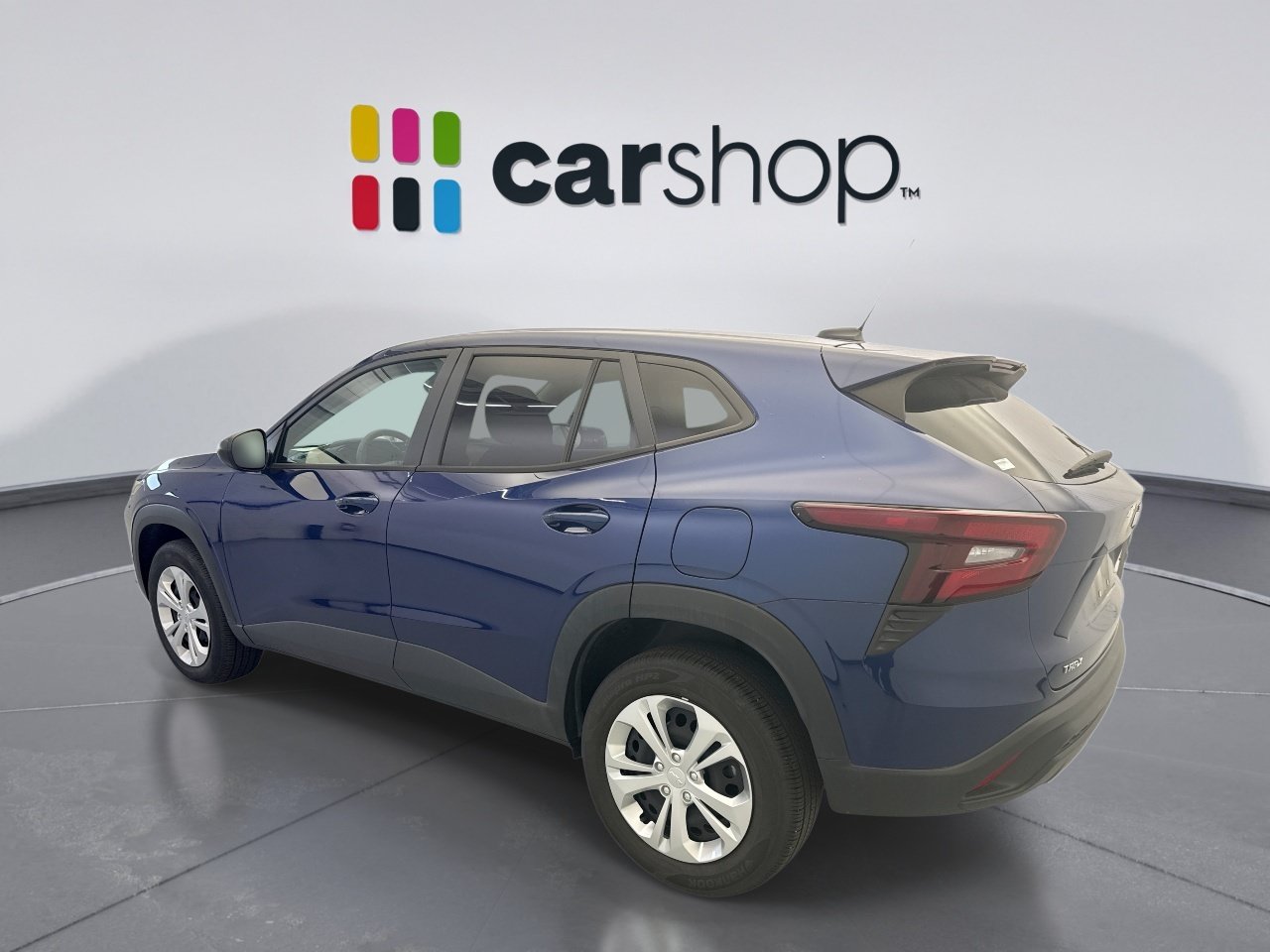Used 2024 Chevrolet Trax LS FWD image 3