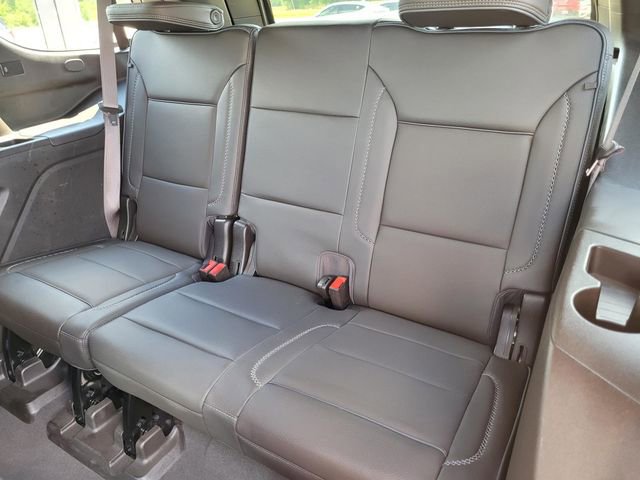 Used 2022 GMC Yukon Denali RWD image 39