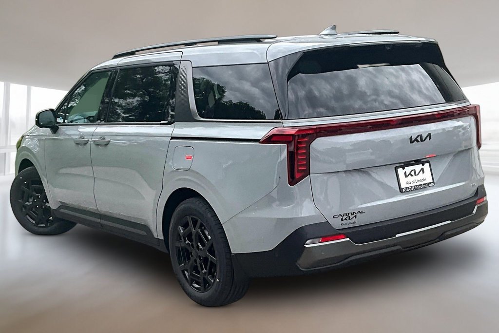 New 2027 Kia Carnival SX Prestige FWD image 3