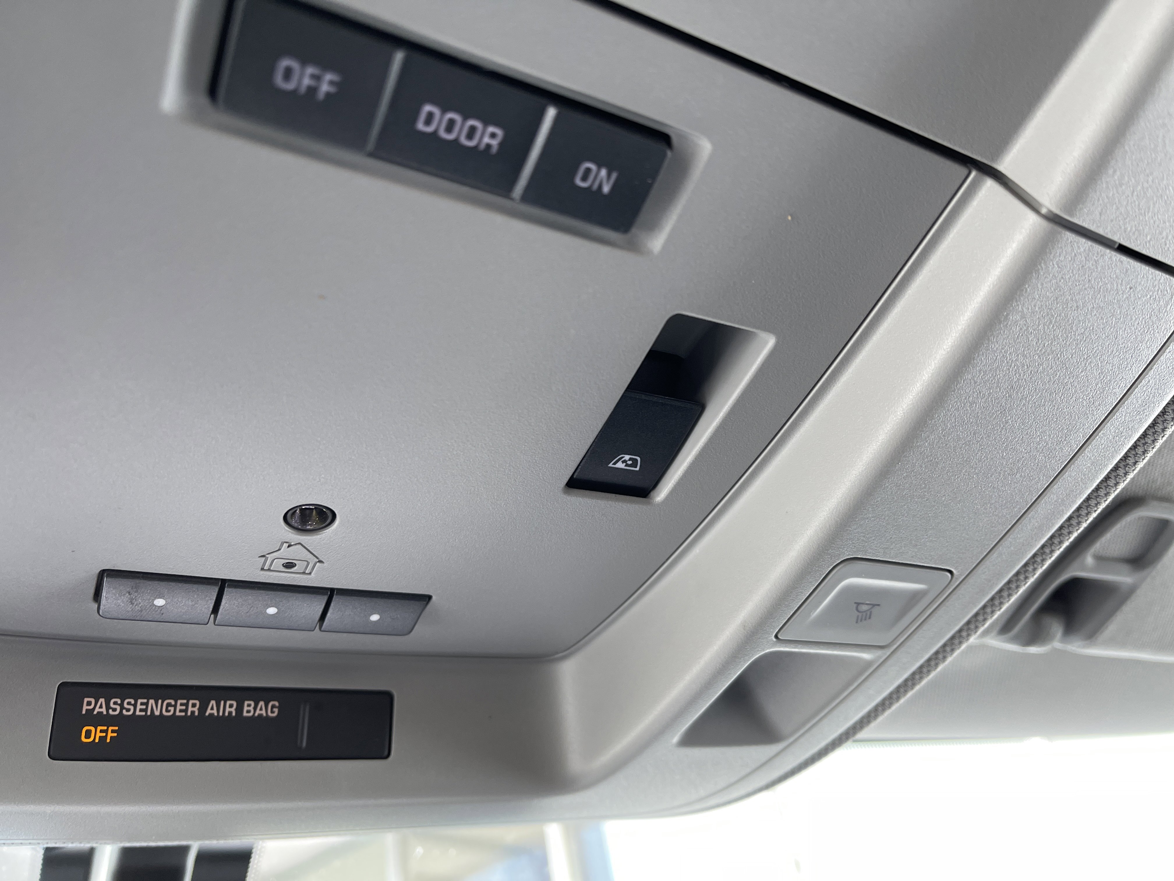 Used 2018 GMC Sierra 1500 SLT w/ SLT Premium Package image 24