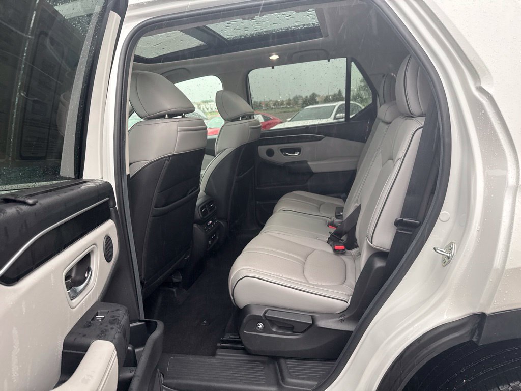 Certified 2025 Honda Pilot Elite image 33
