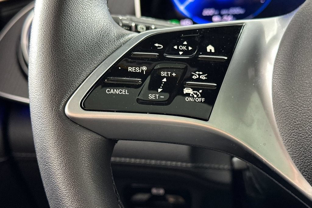 Certified 2026 Mercedes-Benz EQE 320+ SUV image 31