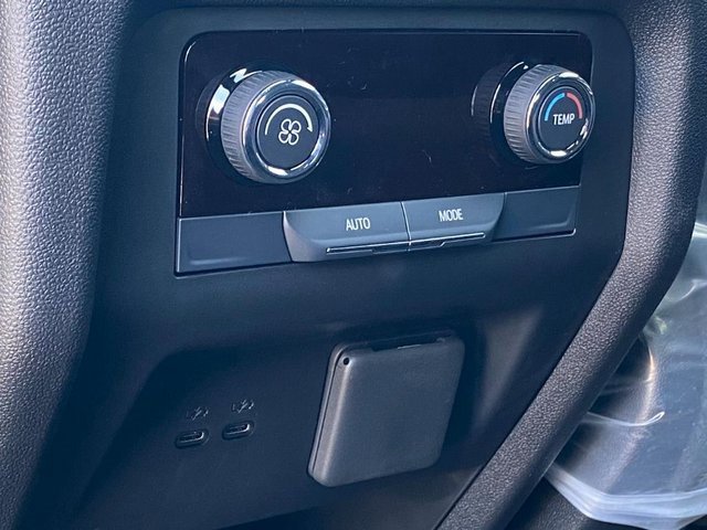 New 2026 Chevrolet Traverse Z71 w/ Driver Confidence Package image 24
