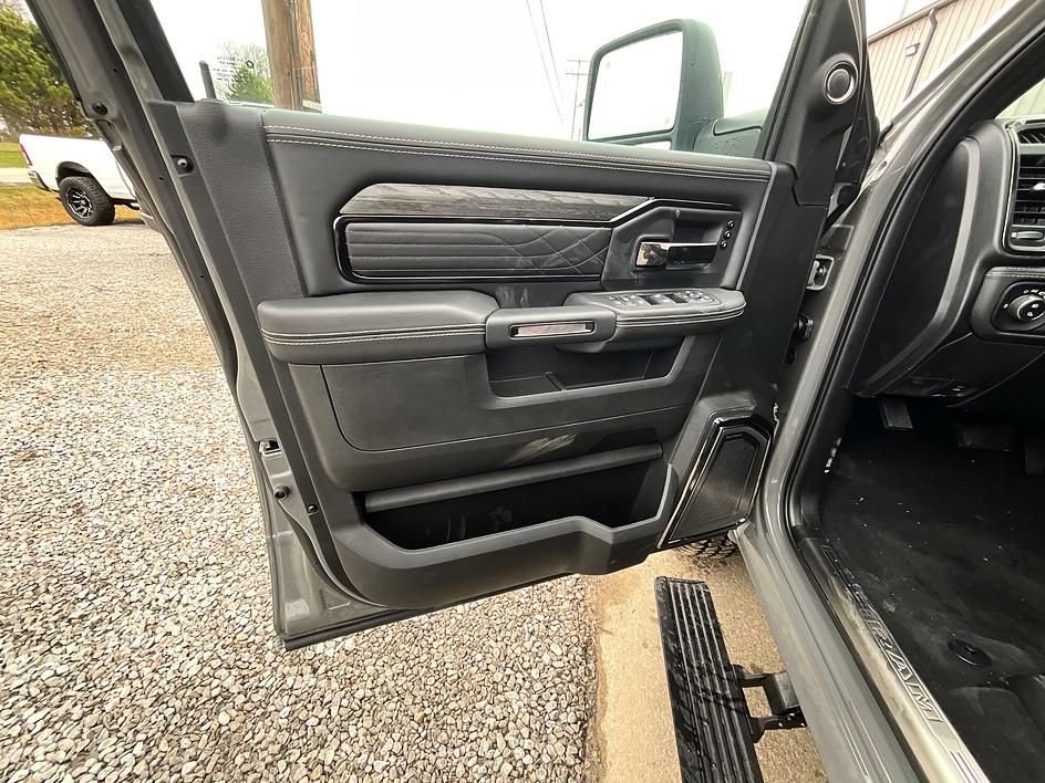 New 2026 RAM 3500 Limited image 11