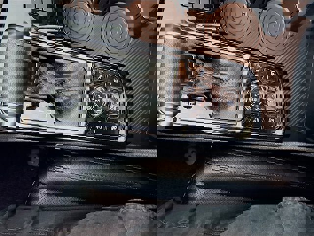 Used 2025 Kia Sportage X-Line image 17