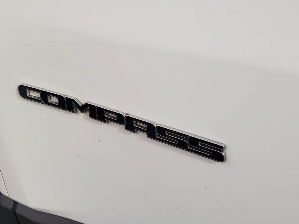 Used 2023 Jeep Compass Limited AWD/4WD image 27