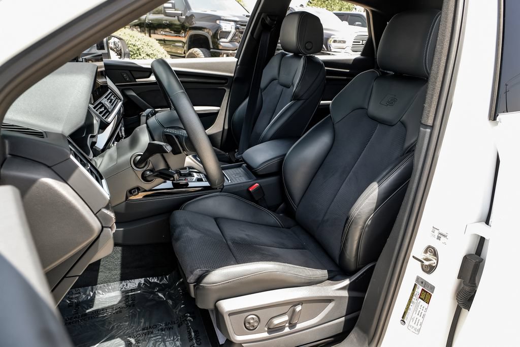 Used 2023 Audi SQ5 Prestige w/ Prestige Package AWD/4WD image 32