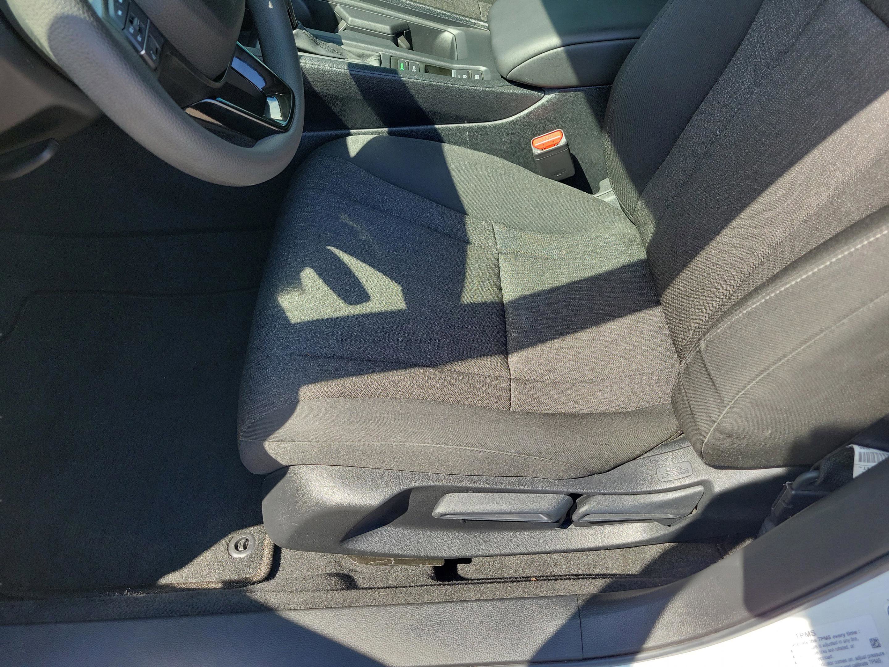 Certified 2024 Honda Accord LX image 13