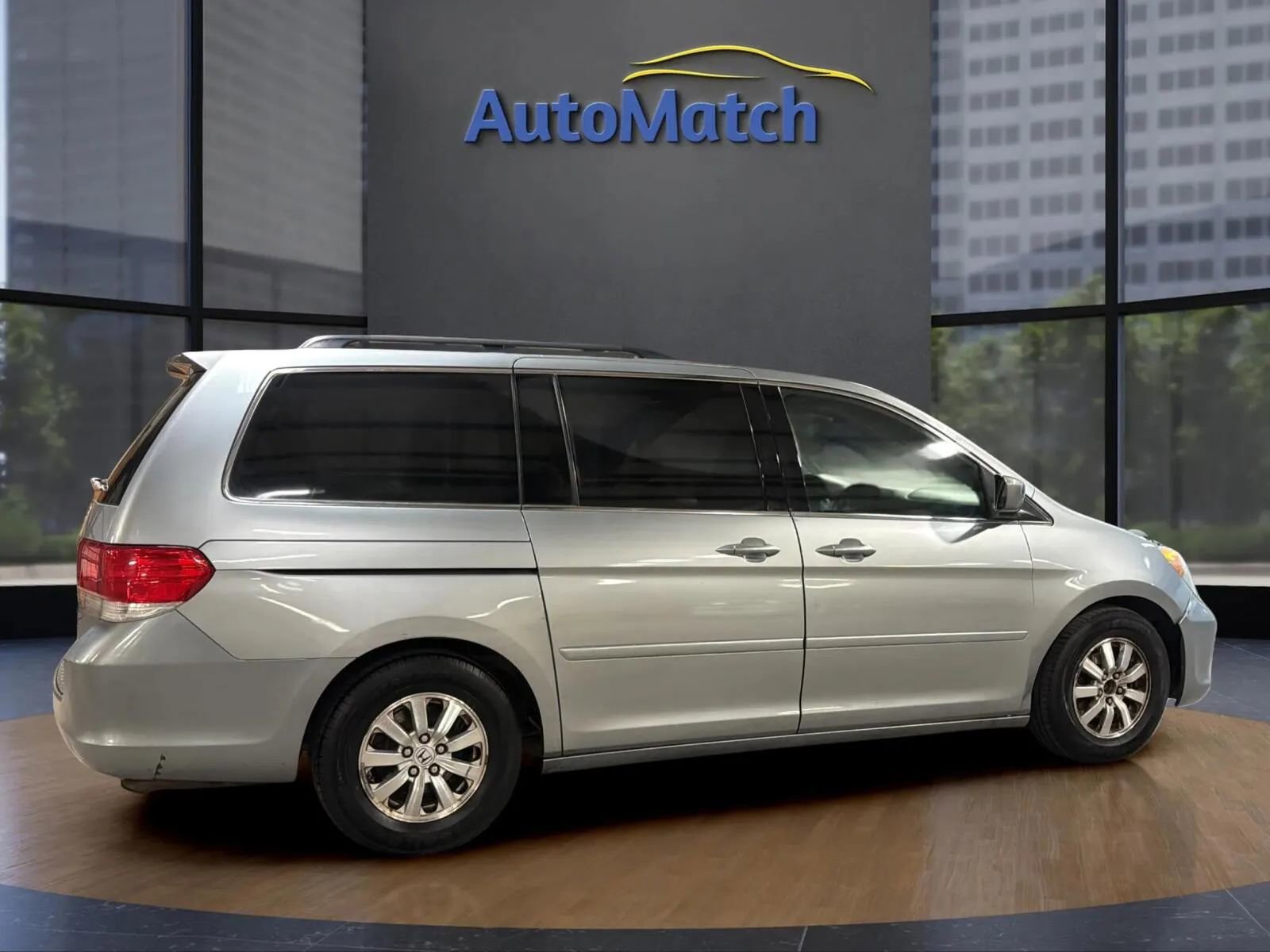 Used 2010 Honda Odyssey EX-L image 11
