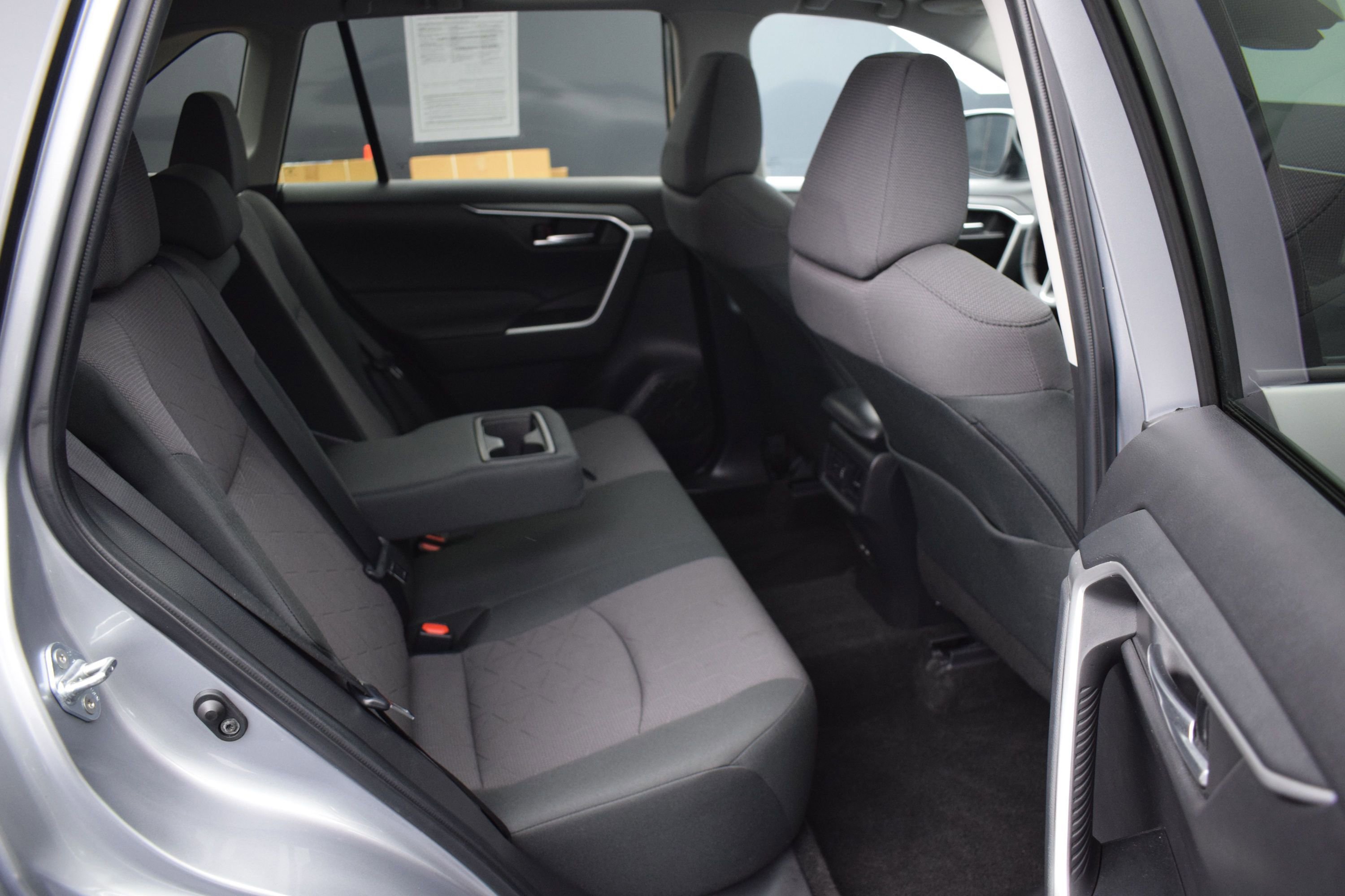 Used 2023 Toyota RAV4 XLE w/ Convenience Package AWD/4WD image 11