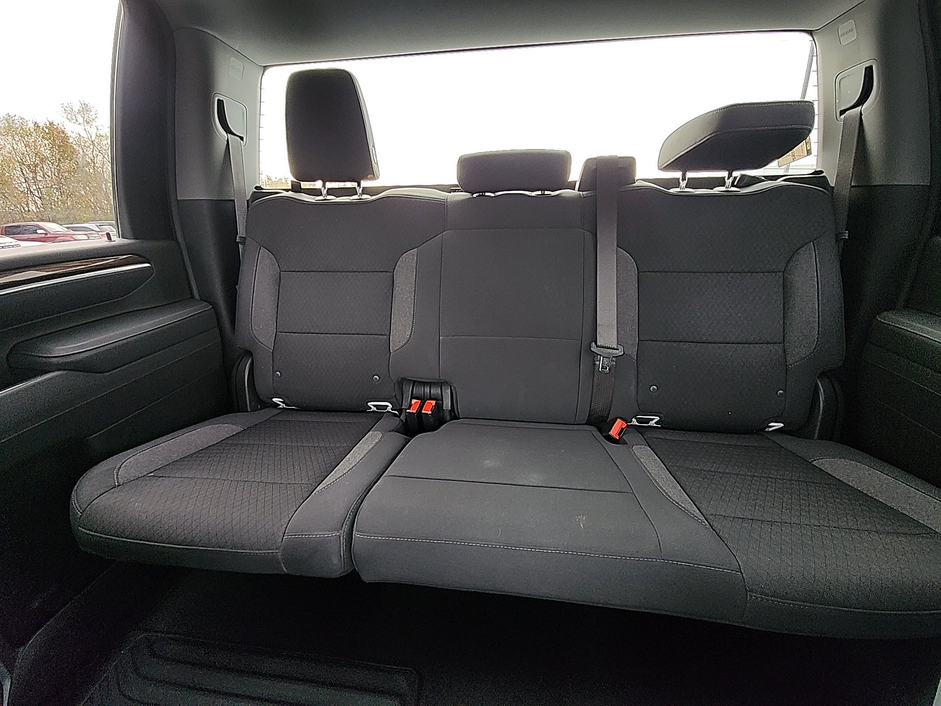 Used 2025 Chevrolet Silverado 2500 LT w/ Convenience Package image 26